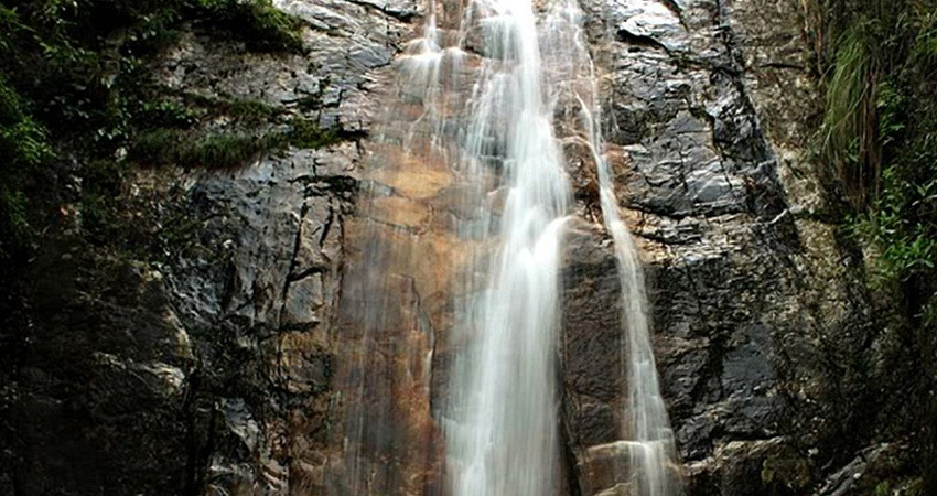 Naukuchiatal Lake